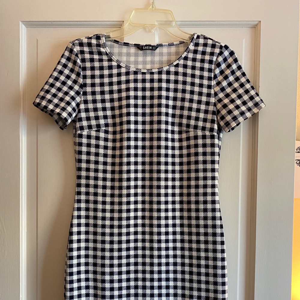 Shein black & white dress